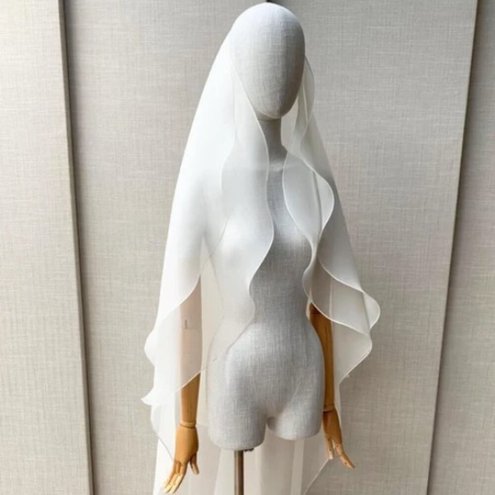 Cascading Silk Organza Veil, Floor Length, etsy shop: Sabina KW Design